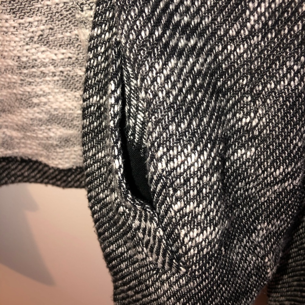 Multi Dimensional Zip Up - image 5